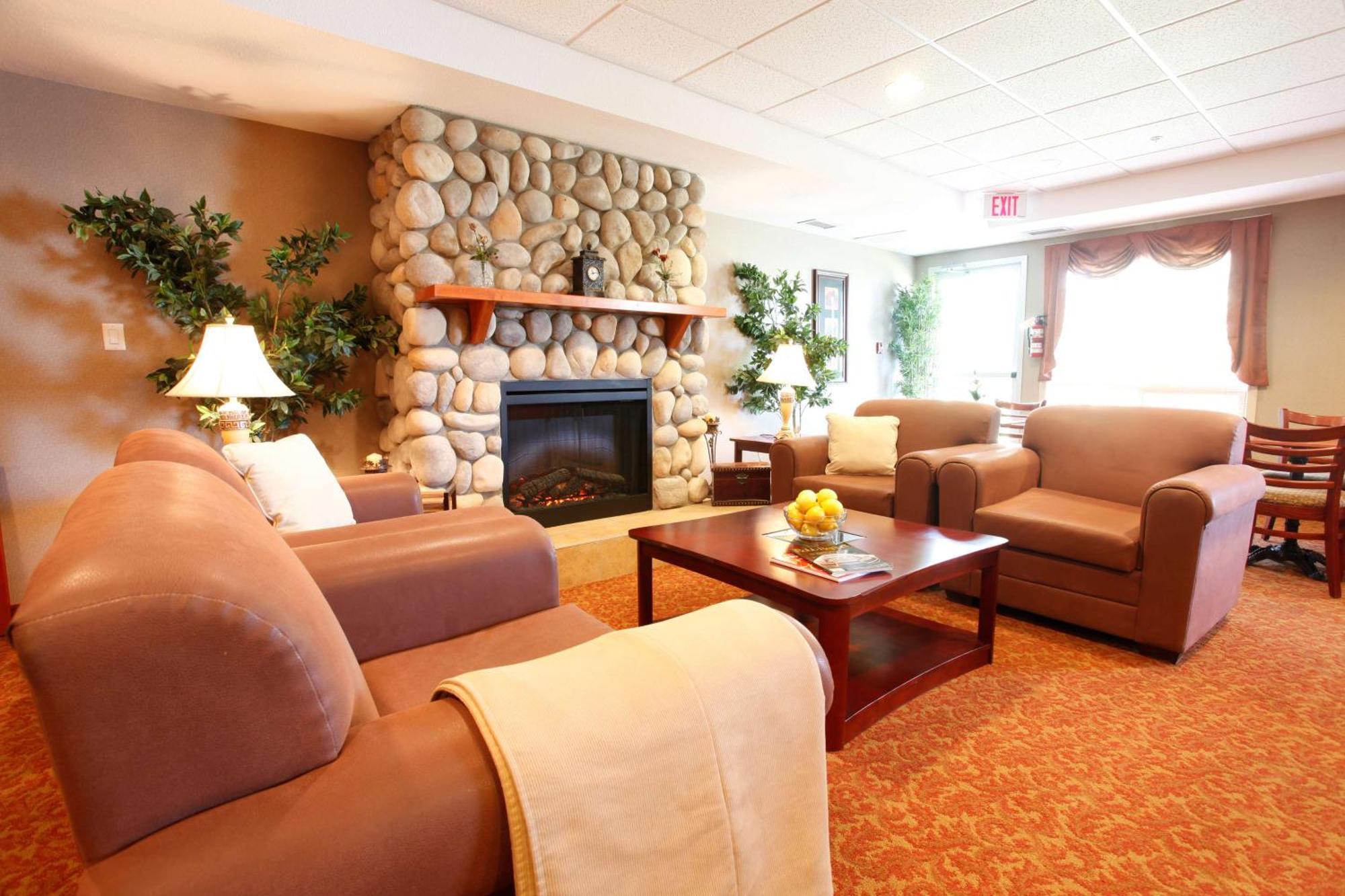 Coast Grimshaw Hotel & Suites Exterior photo