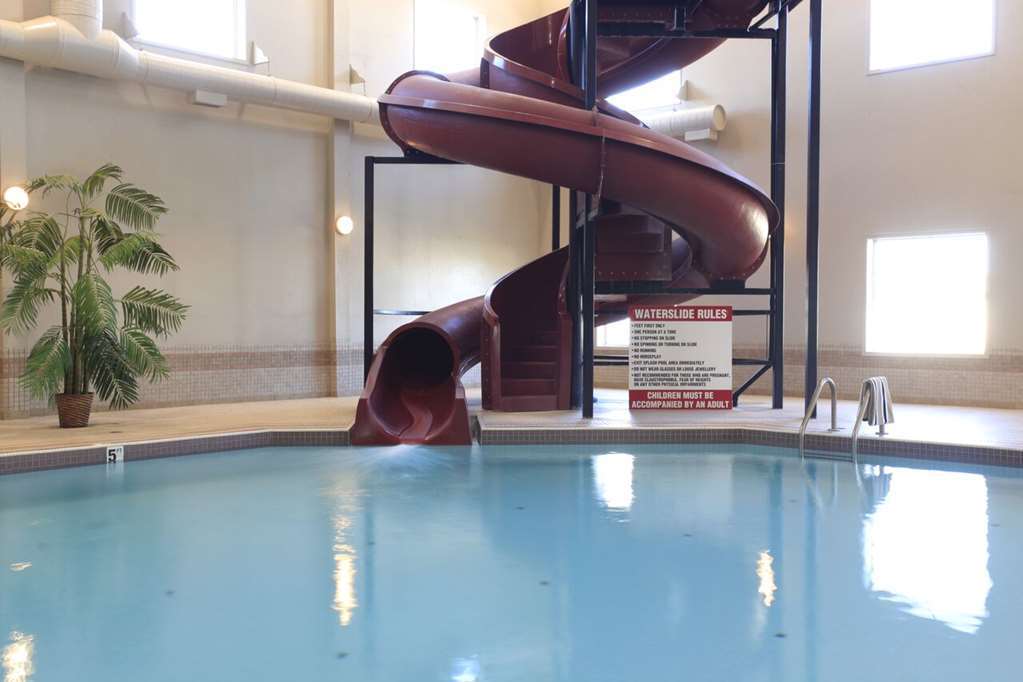 Coast Grimshaw Hotel & Suites Facilities photo